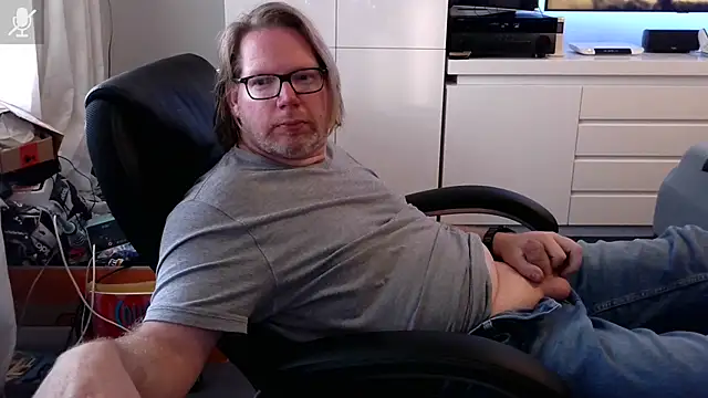 VSteph online show from September 2025 04:52:02 PM