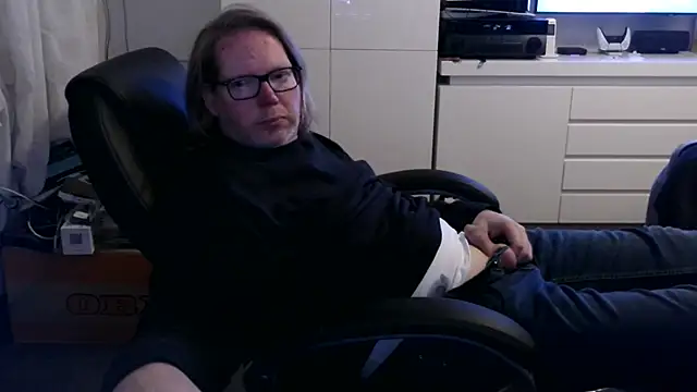 VSteph online show from April 2026 07:08:02 PM