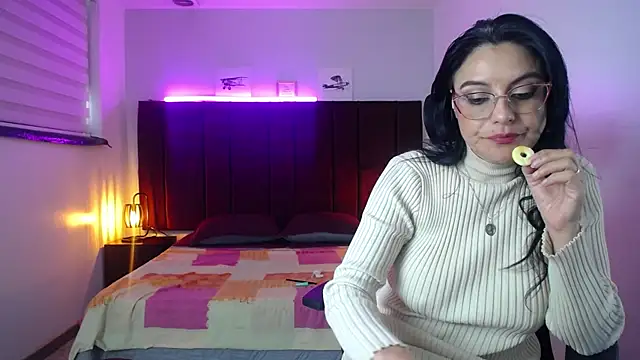 Zuzana21 online show from December 2024 03:49:02 PM