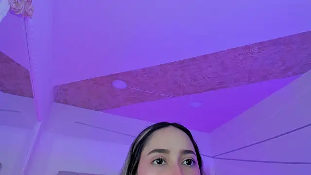 Snapshot of PandoraRider chatting on February 2026 03:17:02 PM PandoraRider online show from February 2026 03:17:02 PM