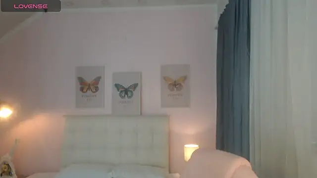 liss black online show from February 2025 12:37:02 PM