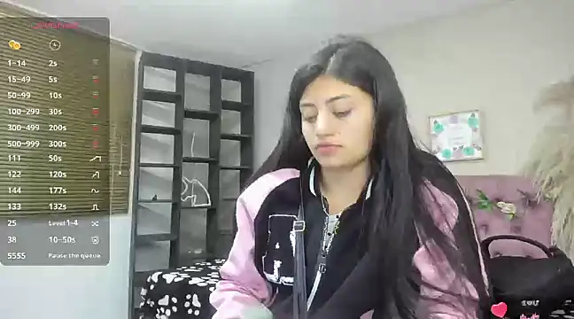Lia Keen online show from December 2024 08:06:02 PM