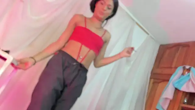 Snapshot of Itsme_Daniela chatting on April 2026 03:43:01 PM Itsme Daniela online show from April 2026 03:43:01 PM