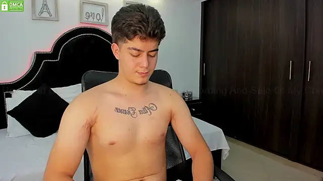 MaxxiCruz online show from March 2025 04:46:01 AM