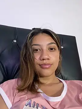 Snapshot of nina_carther chatting on January 2025 12:01:02 PM nina carther online show from January 2025 12:01:02 PM
