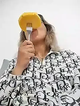 Snapshot of nina_carther chatting on February 2025 12:49:01 AM nina carther online show from February 2025 12:49:01 AM