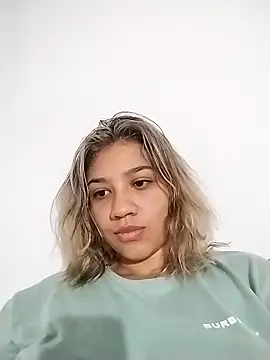 Snapshot of nina_carther chatting on February 2025 09:58:01 AM nina carther online show from February 2025 09:58:01 AM