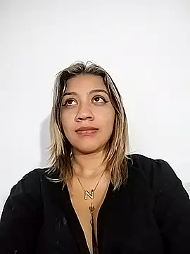 Snapshot of nina_carther chatting on February 2025 11:43:02 PM nina carther online show from February 2025 11:43:02 PM