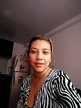 Snapshot of nina_carther chatting on March 2025 12:01:02 PM nina carther online show from March 2025 12:01:02 PM
