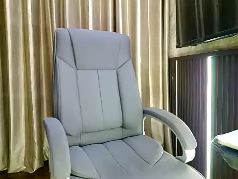 fabdemira online show from October 2025 03:31:02 PM