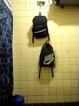 Polygamist online show from February 2026 10:11:02 PM