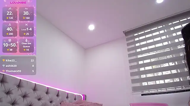 Anal Luucia online show from March 2025 04:07:02 PM