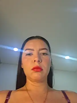 Anal Luucia online show from September 2025 08:24:01 AM