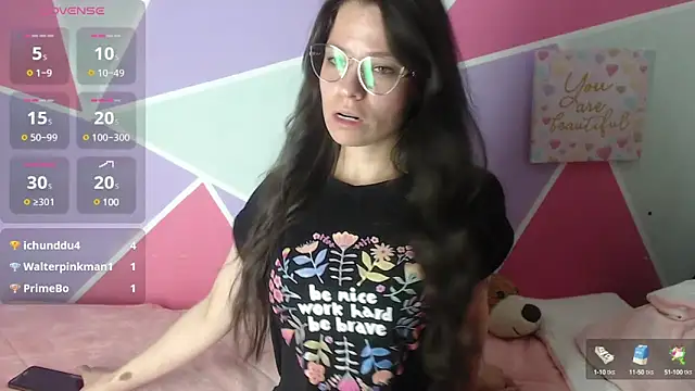 Snapshot of Mily_Miley chatting on February 2025 10:42:02 PM Mily Miley online show from February 2025 10:42:02 PM