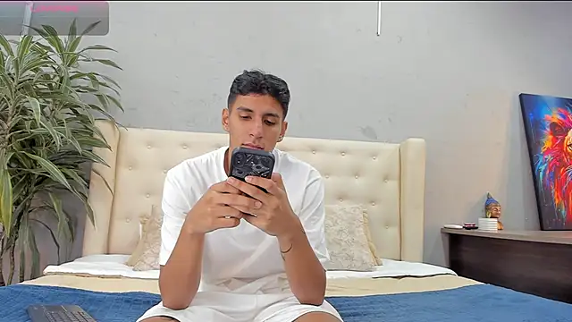 kieran derek online show from October 2025 03:37:02 AM