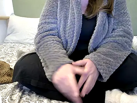 MarthaBriest online show from October 2025 08:26:02 AM