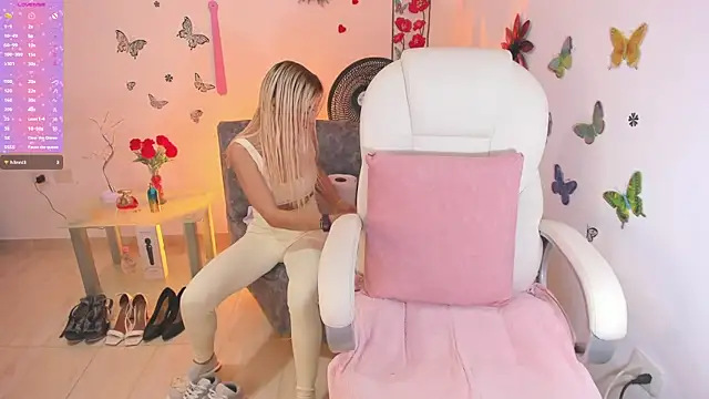 melody starr online show from January 2025 08:59:01 PM