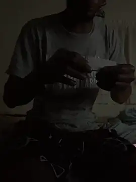 Johnras121 online show from March 2026 10:41:02 AM