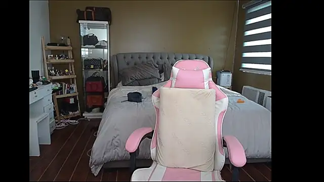 aya saki online show from February 2025 07:35:01 AM