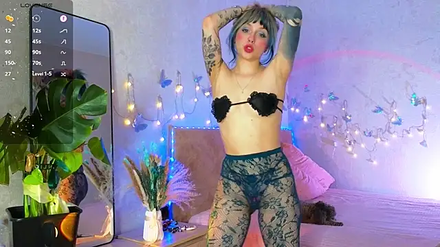 lavenderluxe online show from March 2026 12:12:02 PM