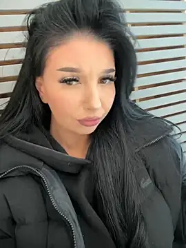 Snapshot of Tisha_Busty chatting on March 2025 01:02:01 PM Tisha Busty online show from March 2025 01:02:01 PM