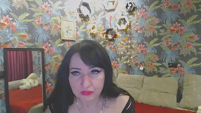 SusanLaNice online show from December 2024 10:16:02 PM