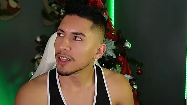 Aaronfox x online show from December 2024 02:30:02 AM