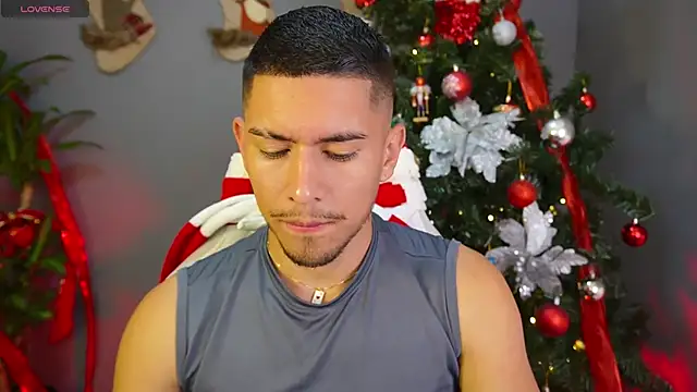 Aaronfox x online show from December 2024 01:29:02 AM