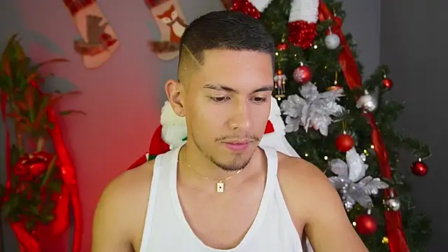 Aaronfox x online show from December 2024 03:05:02 AM