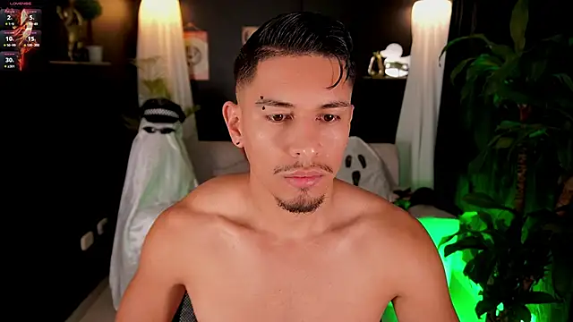 Aaronfox x online show from October 2025 02:36:01 PM