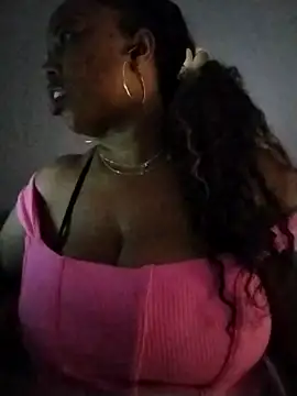 KittyKayla online show from November 2025 10:05:01 AM