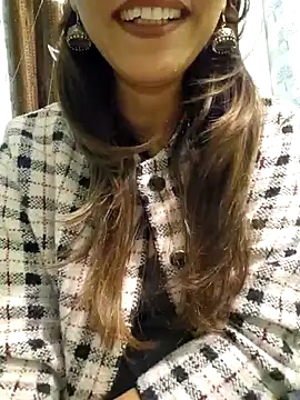 MIss-Naina online show from December 2024 07:03:02 PM