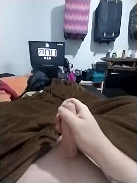 luluankle online show from June 2026 10:01:02 PM