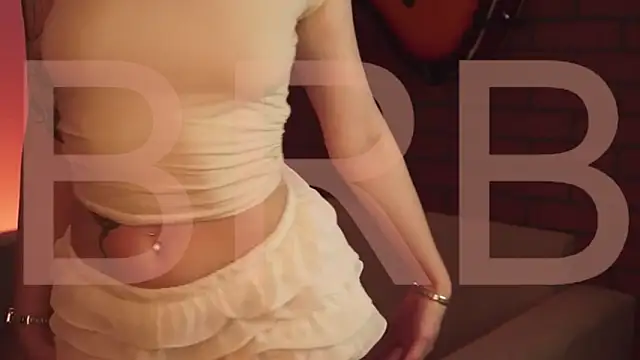 EllieCutes online show from January 2026 05:55:01 AM