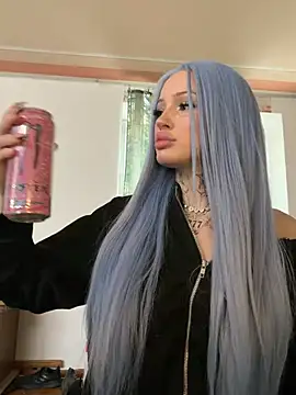 madelinexx online show from February 2026 12:39:02 PM