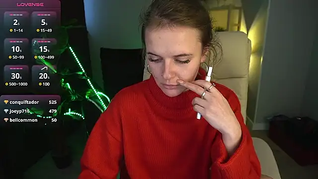 Snapshot of MaribelRiverr_ chatting on December 2024 12:11:02 PM MaribelRiverr online show from December 2024 12:11:02 PM