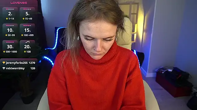 Snapshot of MaribelRiverr_ chatting on December 2024 10:12:02 AM MaribelRiverr online show from December 2024 10:12:02 AM