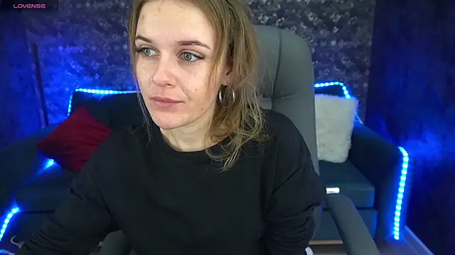 Snapshot of MaribelRiverr_ chatting on December 2024 06:14:01 AM MaribelRiverr online show from December 2024 06:14:01 AM