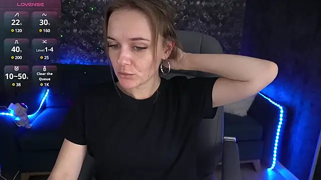 Snapshot of MaribelRiverr_ chatting on December 2024 10:07:01 AM MaribelRiverr online show from December 2024 10:07:01 AM