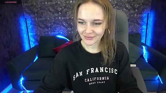Snapshot of MaribelRiverr_ chatting on December 2024 06:39:01 AM MaribelRiverr online show from December 2024 06:39:01 AM