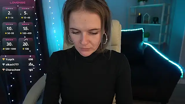 Snapshot of MaribelRiverr_ chatting on January 2025 04:07:02 PM MaribelRiverr online show from January 2025 04:07:02 PM