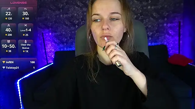 Snapshot of MaribelRiverr_ chatting on January 2025 10:38:01 AM MaribelRiverr online show from January 2025 10:38:01 AM