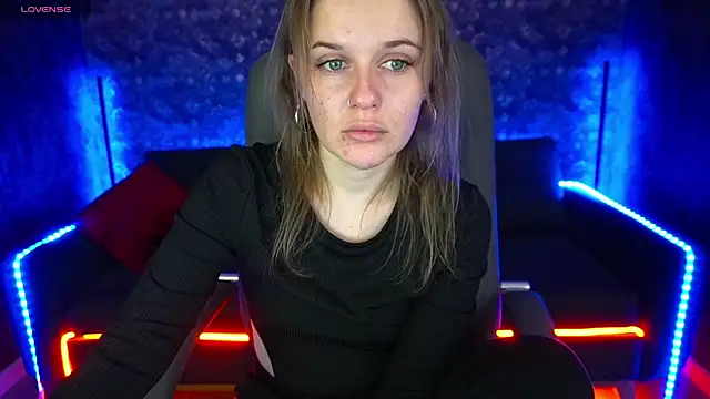 Snapshot of MaribelRiverr_ chatting on February 2025 06:18:02 AM MaribelRiverr online show from February 2025 06:18:02 AM