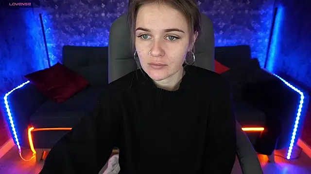 Snapshot of MaribelRiverr_ chatting on February 2025 06:33:01 AM MaribelRiverr online show from February 2025 06:33:01 AM