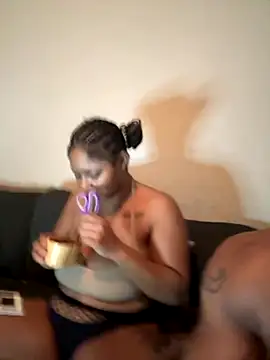 exotic  couple online show from December 2025 12:14:02 PM