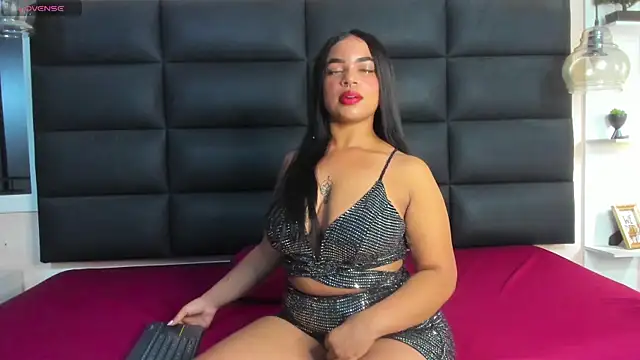 Snapshot of britanny-collyns chatting on February 2025 12:49:02 PM britanny-collyns online show from February 2025 12:49:02 PM