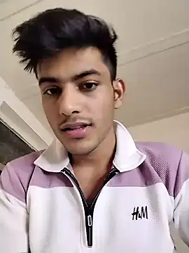 Snapshot of kingkartik7 chatting on January 2025 08:42:01 PM kingkartik7 online show from January 2025 08:42:01 PM