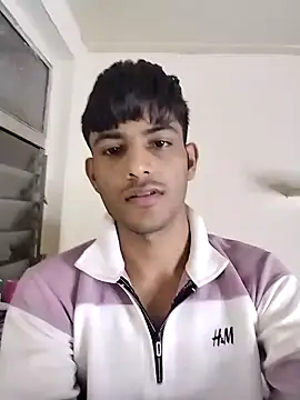 Snapshot of kingkartik7 chatting on February 2025 10:01:01 PM kingkartik7 online show from February 2025 10:01:01 PM