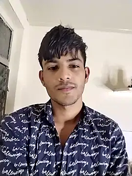 Snapshot of kingkartik7 chatting on February 2025 07:10:02 PM kingkartik7 online show from February 2025 07:10:02 PM