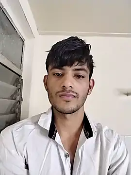 Snapshot of kingkartik7 chatting on February 2025 02:04:02 PM kingkartik7 online show from February 2025 02:04:02 PM